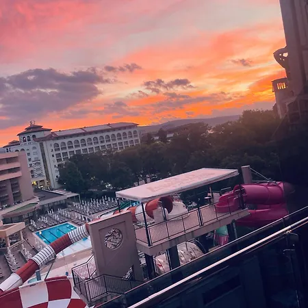 Appartement Admiral Plasa Studiyo-25c Slantchev Briag